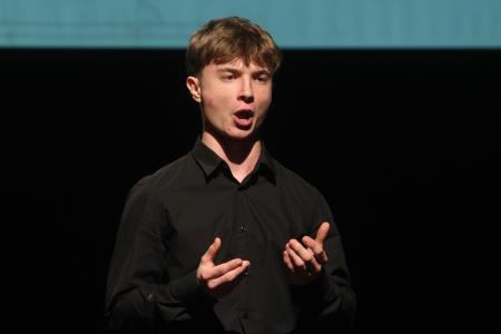 Predstavitev zbirke pesmi Frana Gerbiča 38 Foto Ljubo Vukelič